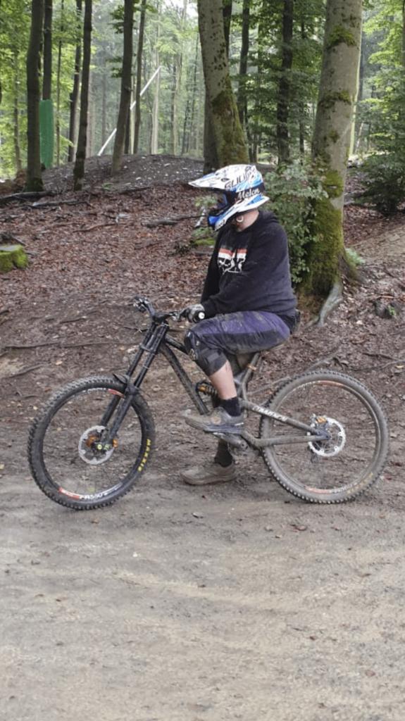 Commencal Furious DH, Gebruikt, 57 cm of meer, Ophalen, Overige merken