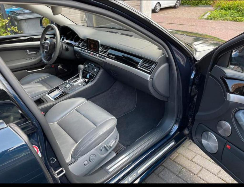 Audi A8 6.0 W12 Quattro 331KW Lang AUT 2004 Blauw D3., Auto's, Audi, Automaat, Zwart, Blauw, Leder