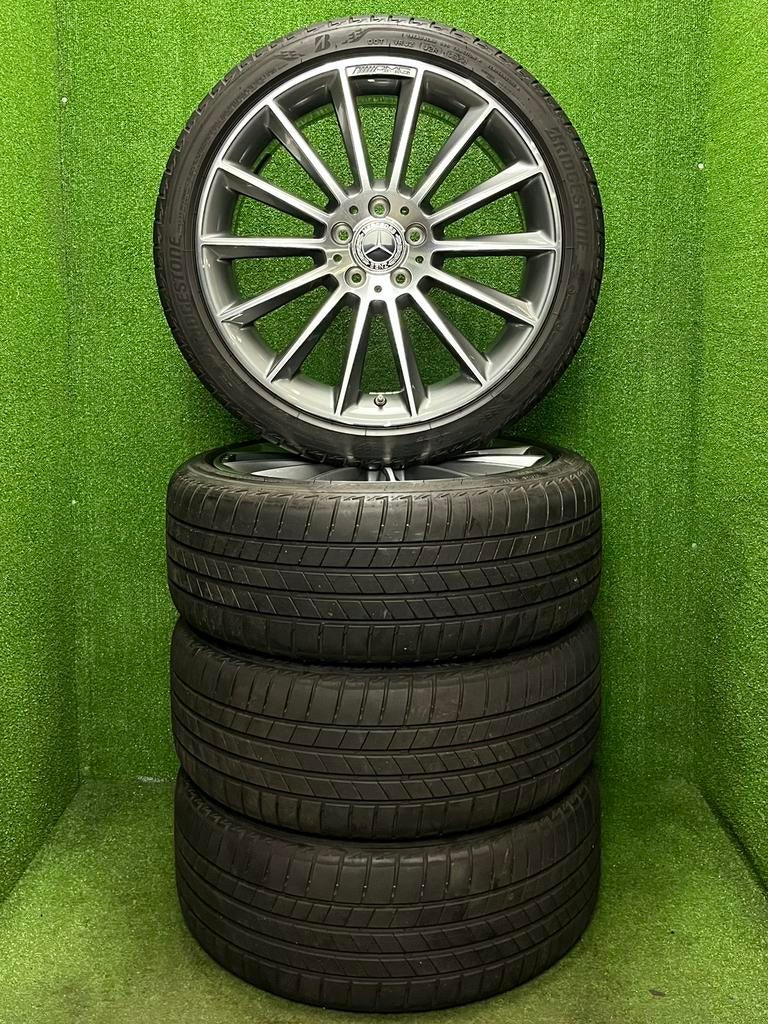 Originele 19 inch Mercedes AMG velgen banden A-klasse W177, Auto-onderdelen, Banden en Velgen, 19 inch, Gebruikt, Banden en Velgen