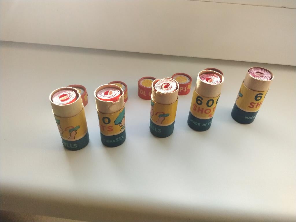 T.k. 5 volle kokertjes met retro klappertjes., Antiek en Kunst, Ophalen of Verzenden