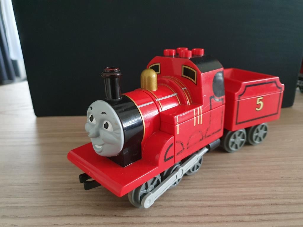 Thomas de trein duplo, James, Ophalen of Verzenden