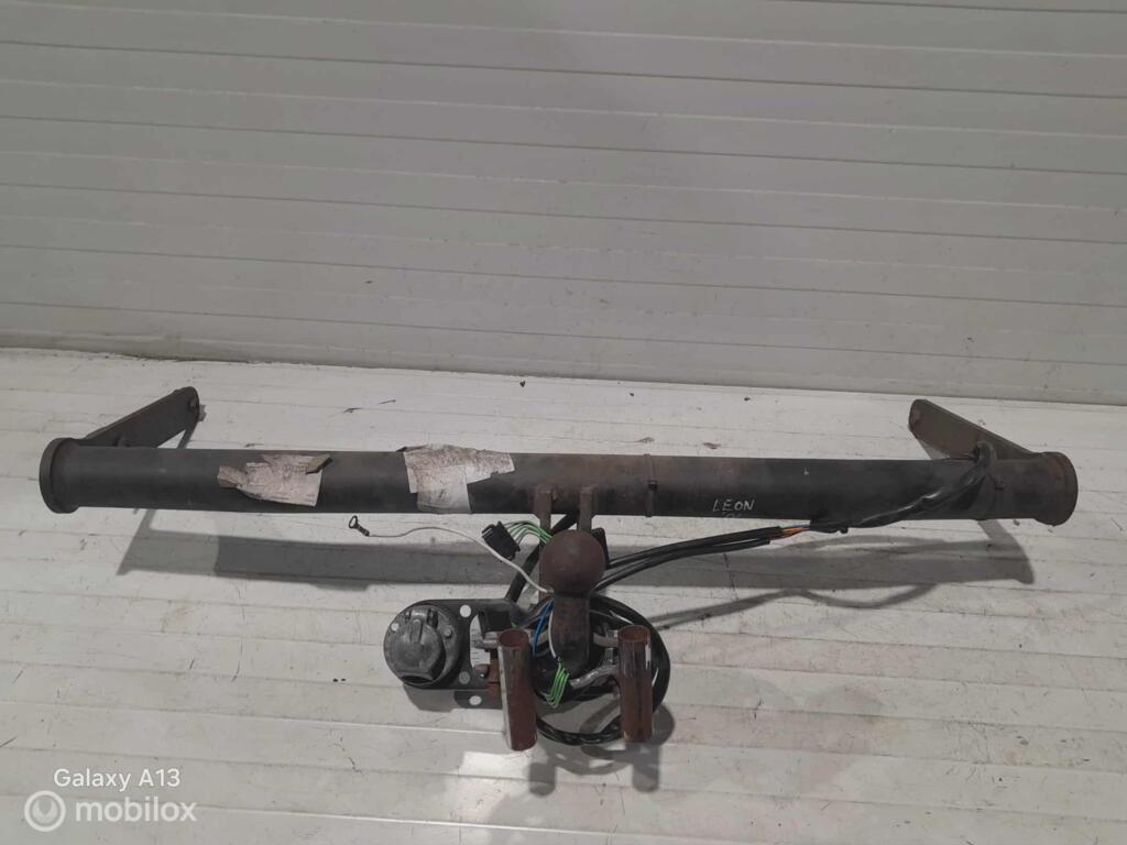 Trekhaak Seat Leon, Gebruikt, Ophalen of Verzenden