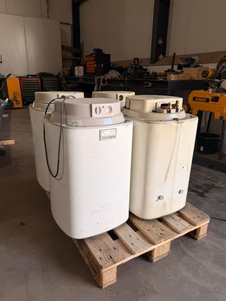Daalderop 50L warmwaterboiler boilers sanitair evt 7 stuks, 20 tot 100 liter, Ophalen of Verzenden, Zo goed als nieuw, Boiler
