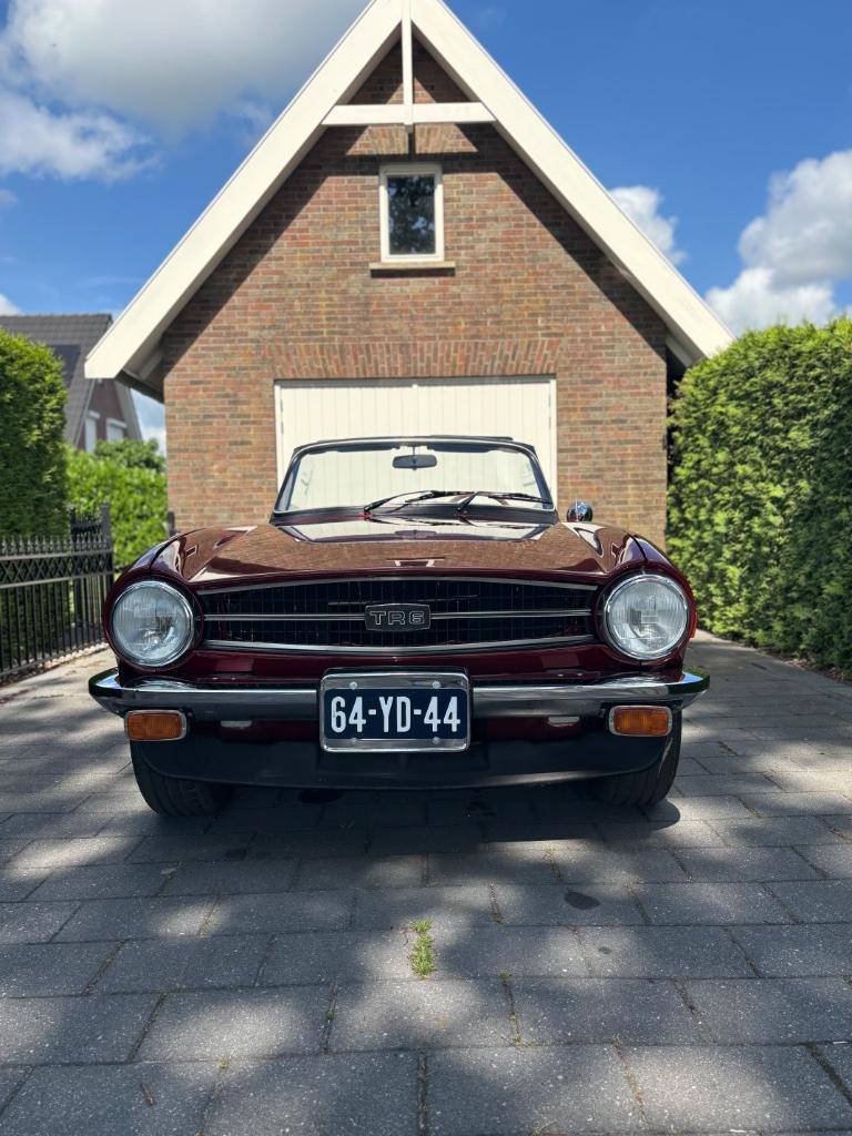 Triumph TR6 2.5 ltr - Overdrive – 1976 - Uitstekende staat , Auto's, TR6, Zwart, Cabriolet, 2498 cc