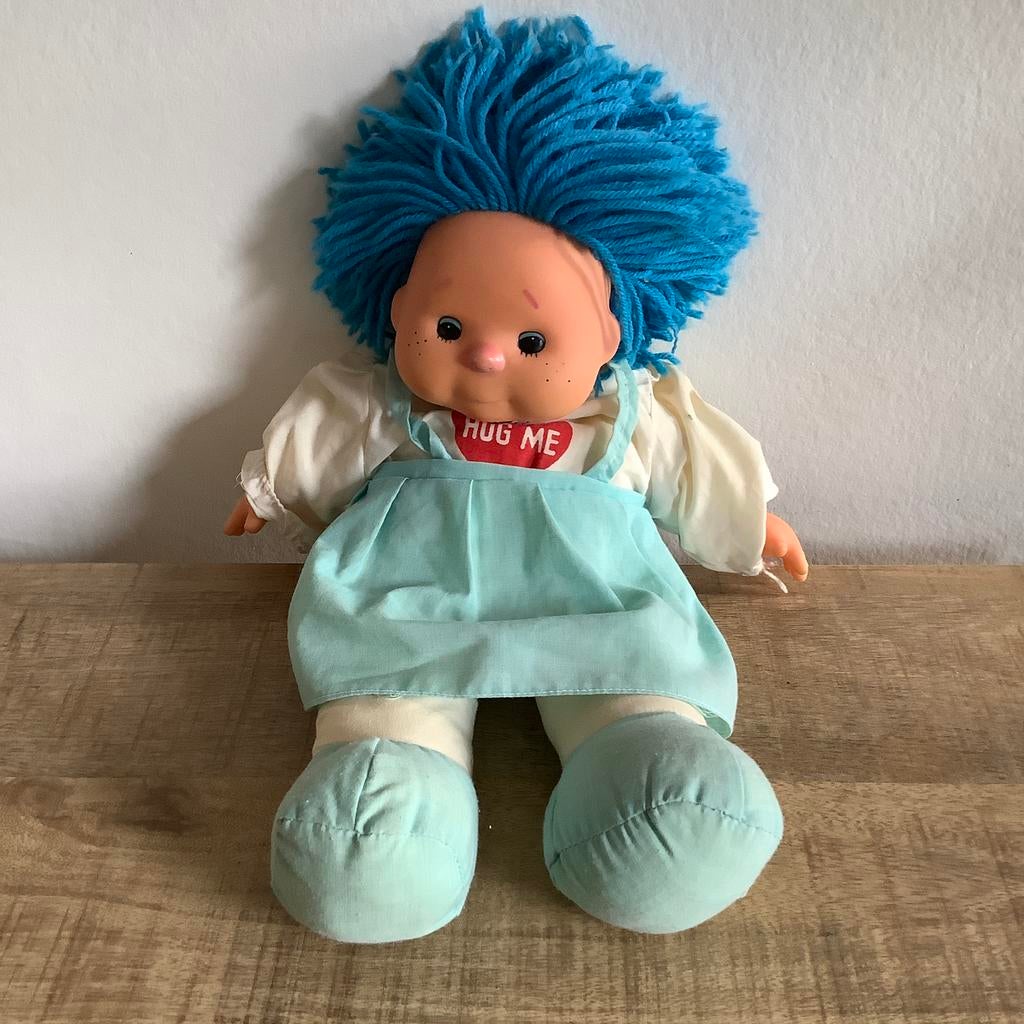 Vintage pop oude pop knuffel met blauwe haren, Ophalen of Verzenden, Zo goed als nieuw, Pop