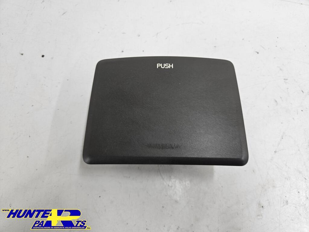 Asbak A grijs Volvo V70/XC70/S60/S80 II ('00-'08) 9204269, Gebruikt, Ophalen of Verzenden, Volvo, Volvo