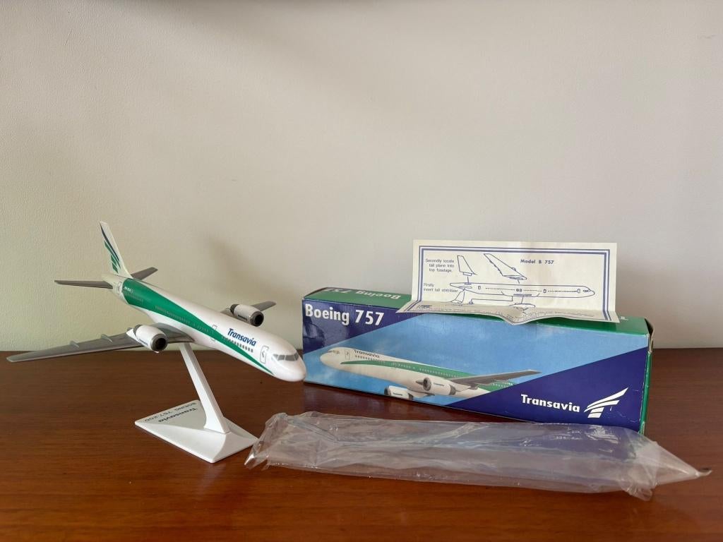 Transavia boeing 757 schaalmodel vliegtuig 1:200, Ophalen of Verzenden, Zo goed als nieuw, Schaalmodel