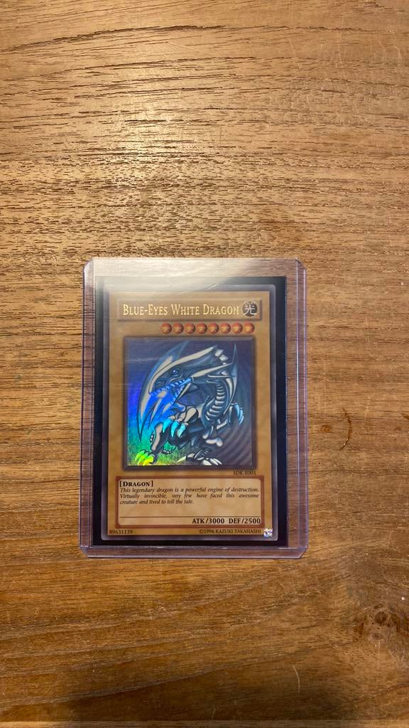 Blue-eyes white dragon sdk-e001, Ophalen, Zo goed als nieuw