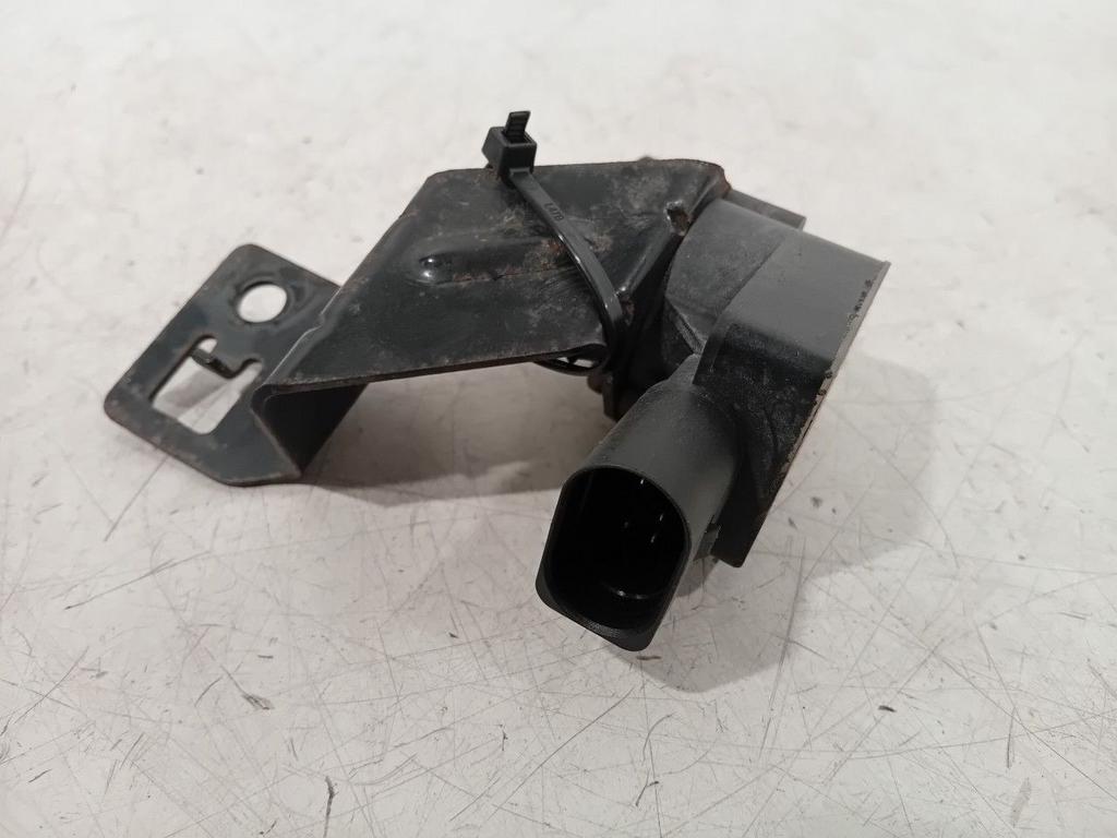 Sensor Nissan Leaf, Onderdelen@venauto.nl, Van der Ven Autorecycling B.V., Gebruikt, Ettenseweg 76, 4706 PB Roosendaal, The Netherlands