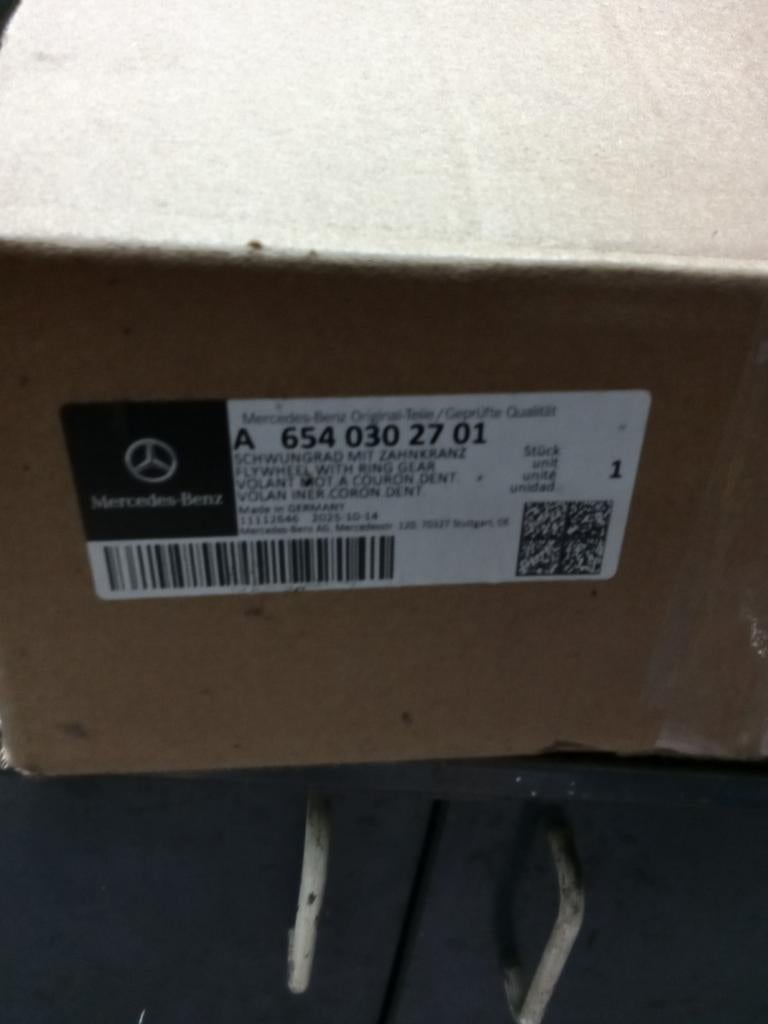 Nieuwe koppeling massa vliegwiel 654 Mercedes Sprinter, Auto-onderdelen, Motor en Toebehoren, Ophalen, Nieuw, Mercedes-Benz