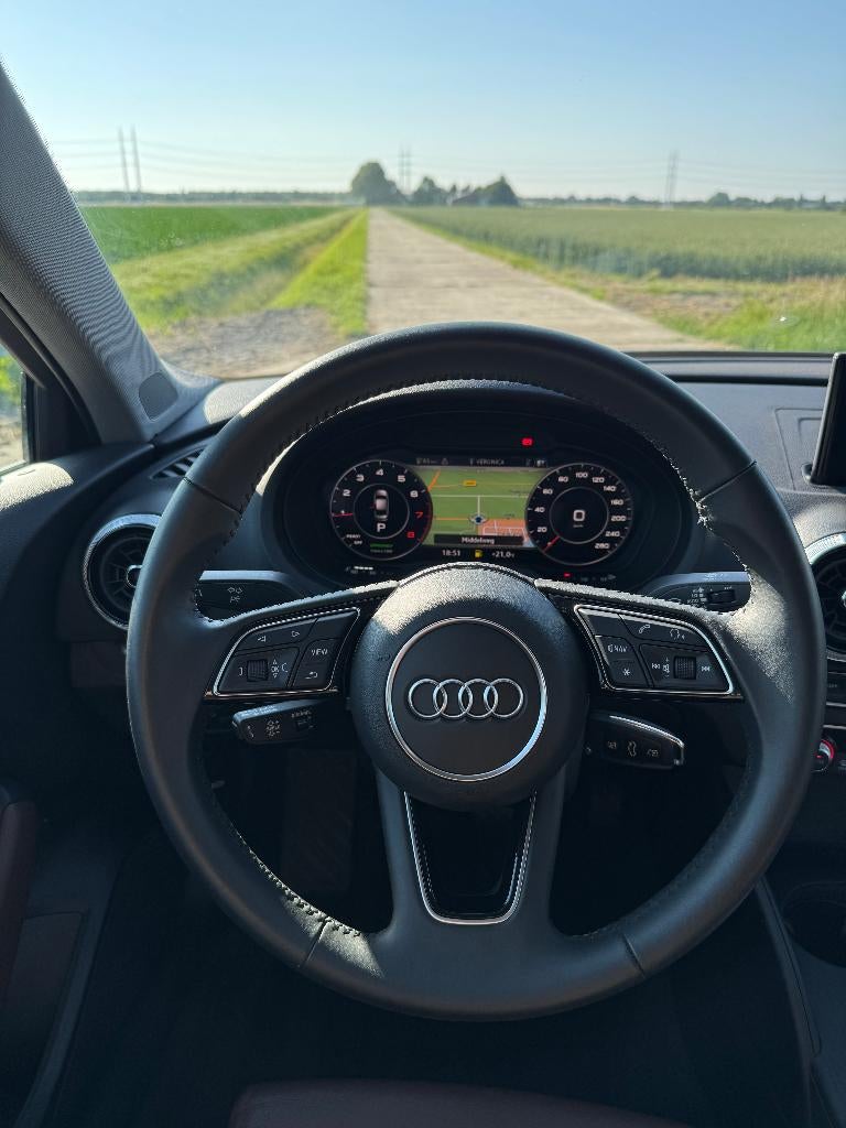 Foto 12 van Audi A3 • 35TFSI • AUT • ACC • Leder • Carplay
