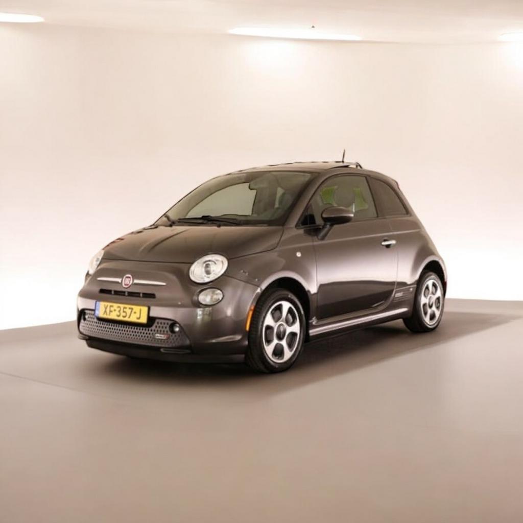 Fiat 2015 Grijs, Auto's, Fiat, Bedrijf, 500E, Elektrisch, Hatchback, Automaat, Geïmporteerd, Zilver of Grijs, Zwart, Leder, Ophalen