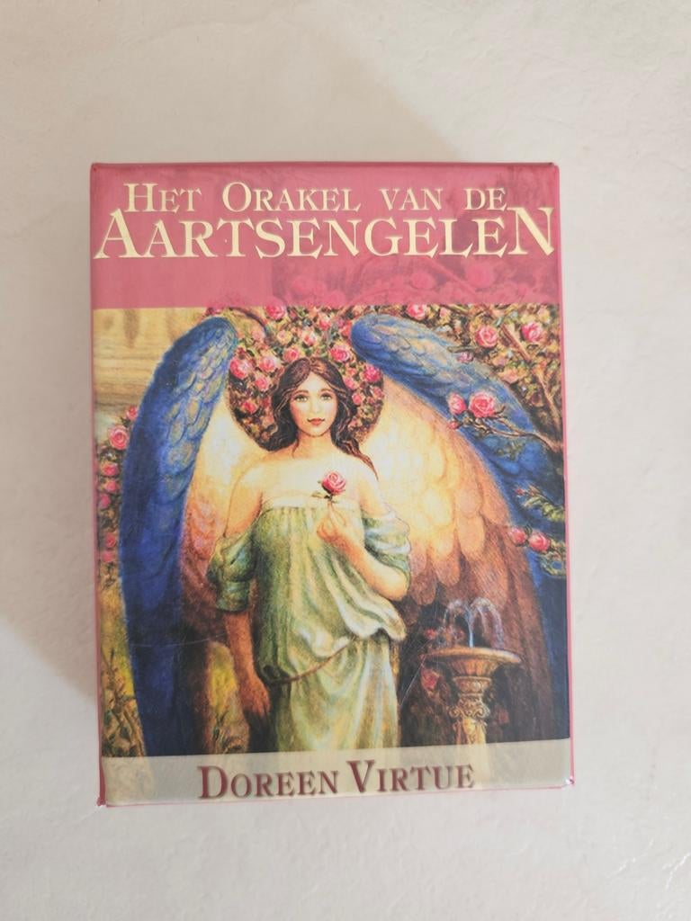 Het orakel van de aartsengelen Doreen Virtue, Ophalen of Verzenden, Zo goed als nieuw, Tarot of Kaarten leggen, Overige typen