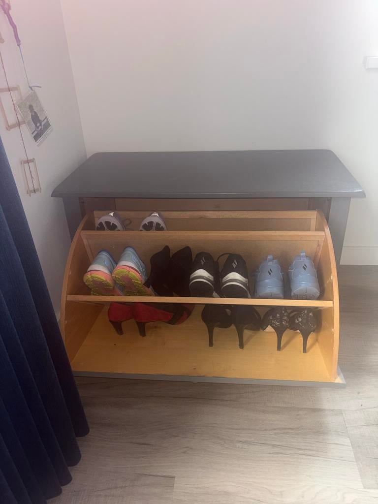 Grijze schoenenkast - 100x49x54cm, Ophalen, Gebruikt