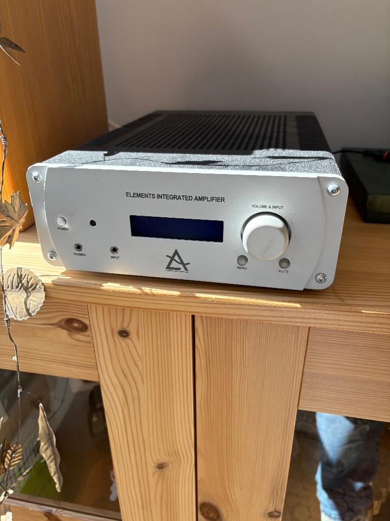Leema Acoustics Elements geintegreerde versterker, Audio, Tv en Foto, Versterkers en Receivers, Overige merken, Gebruikt, Ophalen of Verzenden