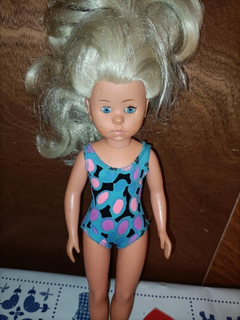 Hema Nancy pop met badpak uit jaren 70 Made in Italy, Verzamelen, Ophalen of Verzenden, Zo goed als nieuw, Pop