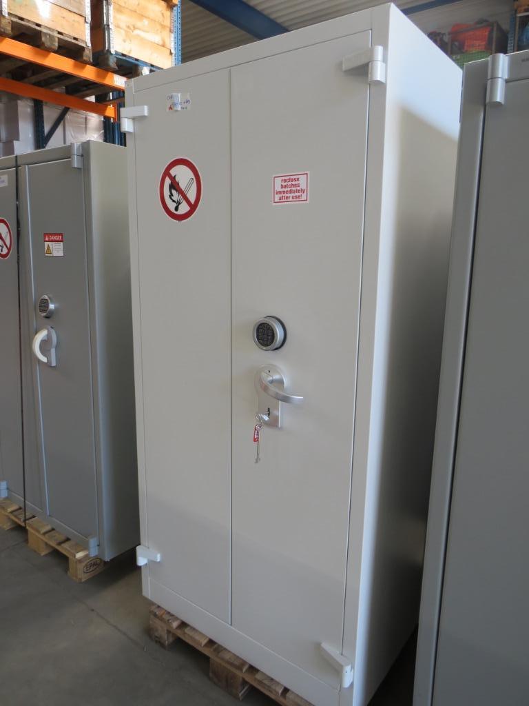 Veiligheidskast Chemiekast Milieukast Chemicaliënkast, Chemiekast, Zandhaarweg, Ophalen of Verzenden, Zo goed als nieuw