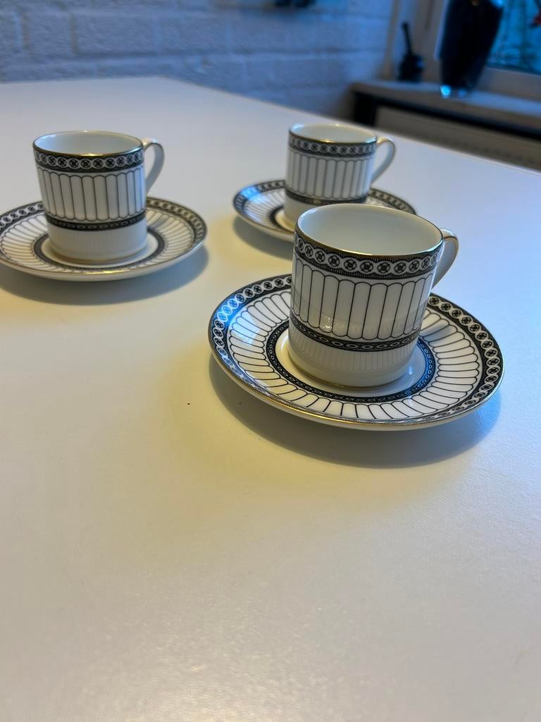 Wedgwood 3 espresso kopjes, Ophalen