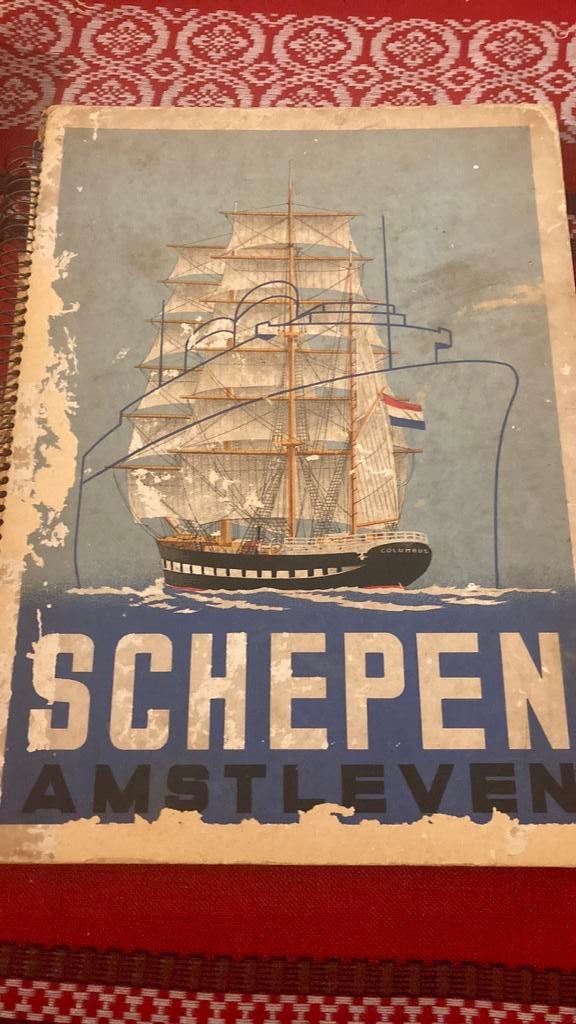 Schepen Amstleven 1939 plaatjes verzamelboek, Ophalen of Verzenden, Gebruikt, Boek of Tijdschrift