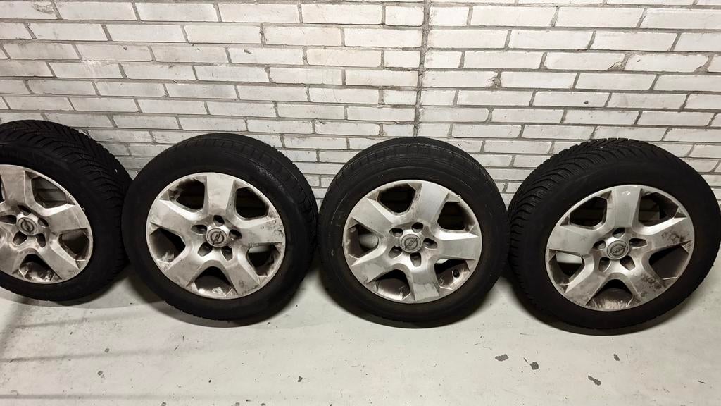 Opel Velgen met Winterbanden 205/55/16, Ophalen, Gebruikt, 16 inch, Banden en Velgen