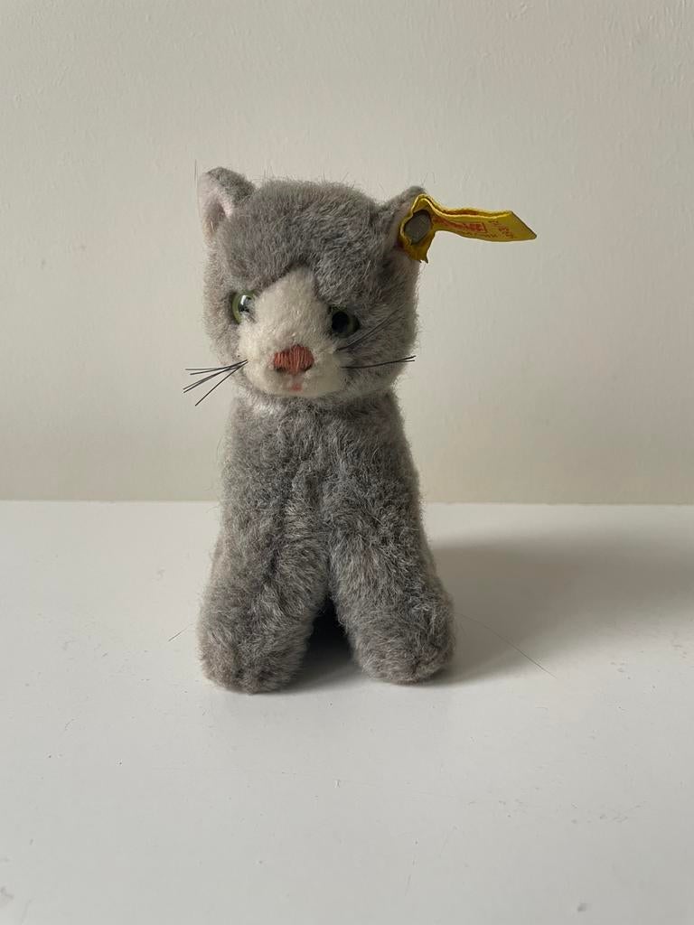 Steiff. poes knuffel, met oorknop en label, 1960, Antiek en Kunst, Antiek | Speelgoed, Ophalen of Verzenden