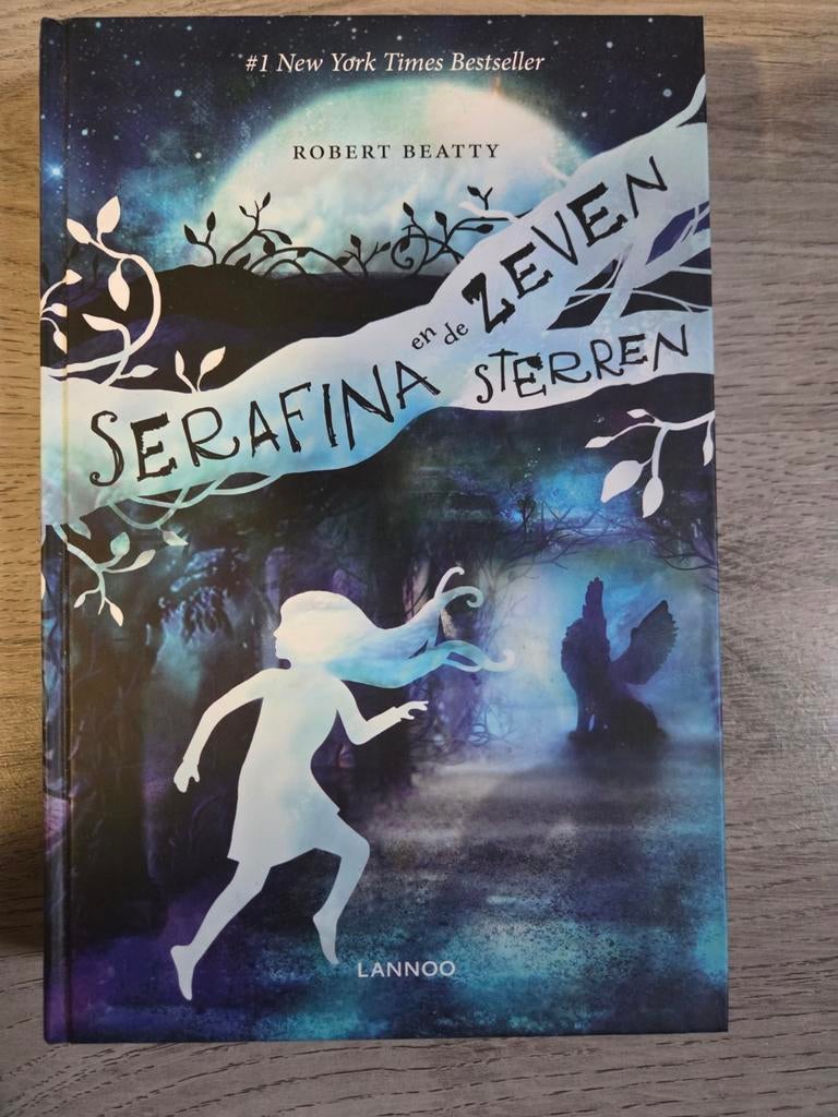 Robert Beatty - Serafina en de zeven sterren, Boeken, Ophalen of Verzenden, Zo goed als nieuw, Robert Beatty