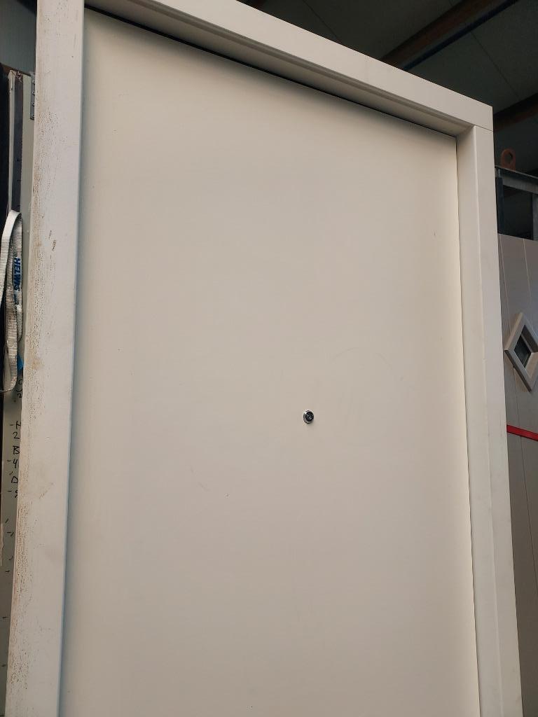 Nog 1X Nieuw Voordeur 3pslot bezorgen factuur mogelijk, 100 tot 120 cm, 215 cm of meer, Ophalen of Verzenden, Hout