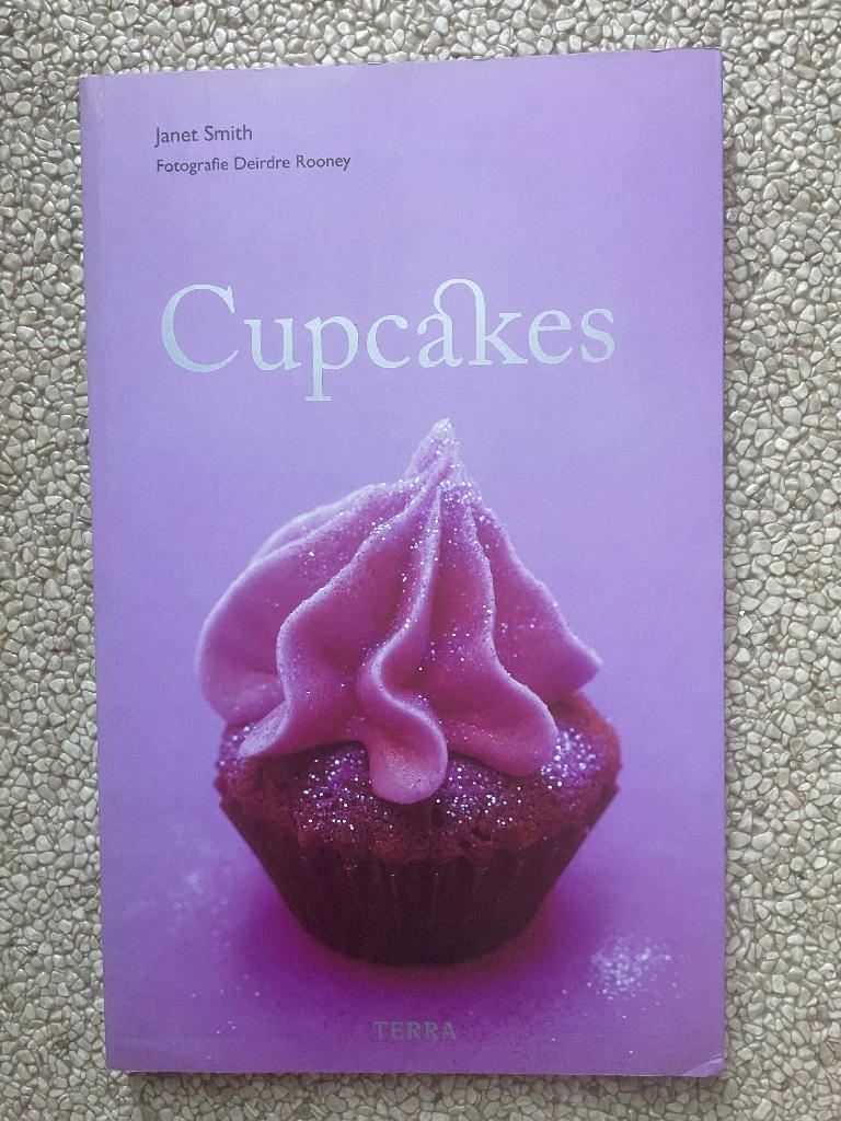 Cupcakes, Ophalen of Verzenden, Gebruikt, Cupcakes, Boek of Tijdschrift