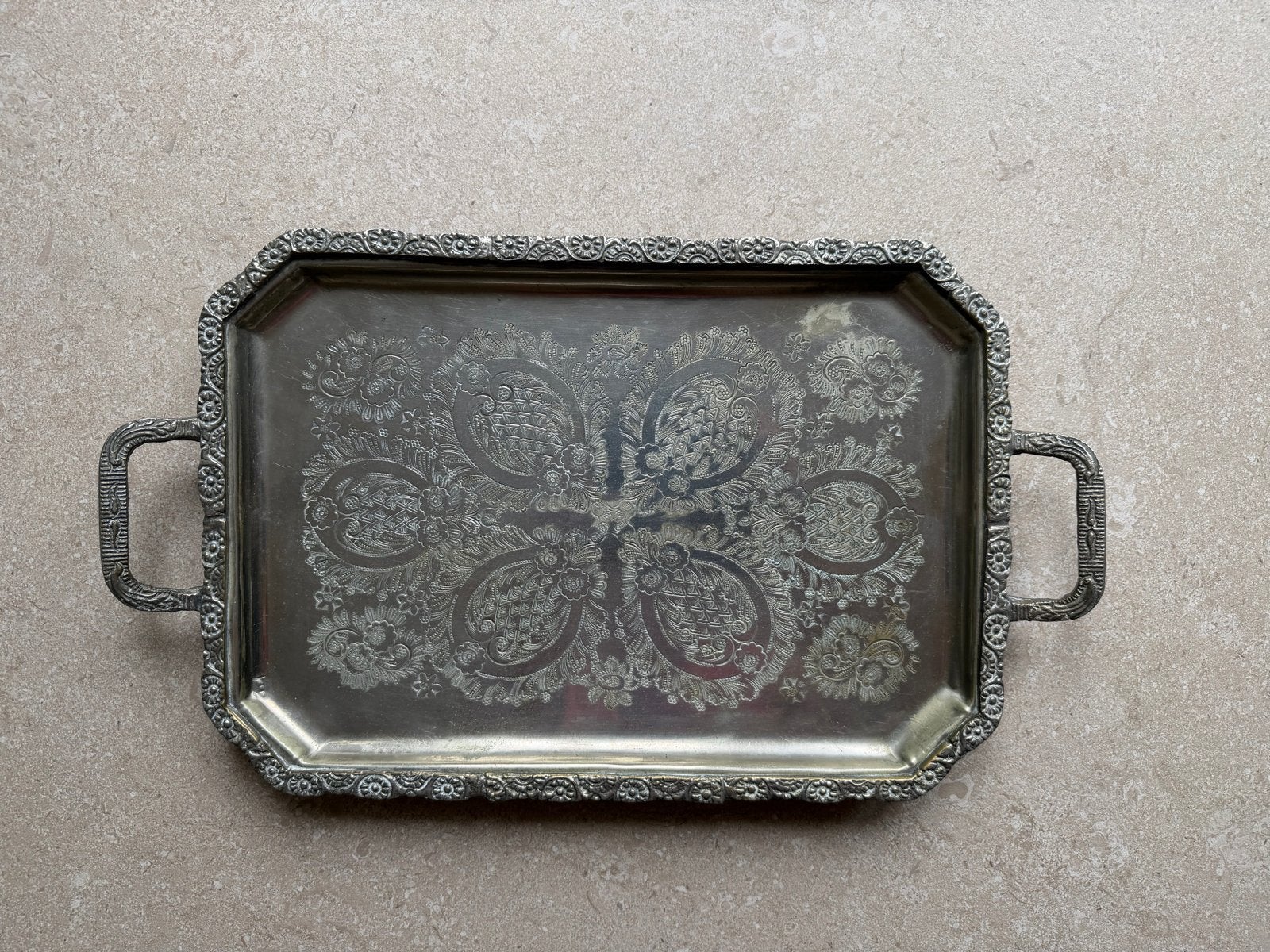 Vintage dienblad met handgeslagen motieven, Ophalen of Verzenden