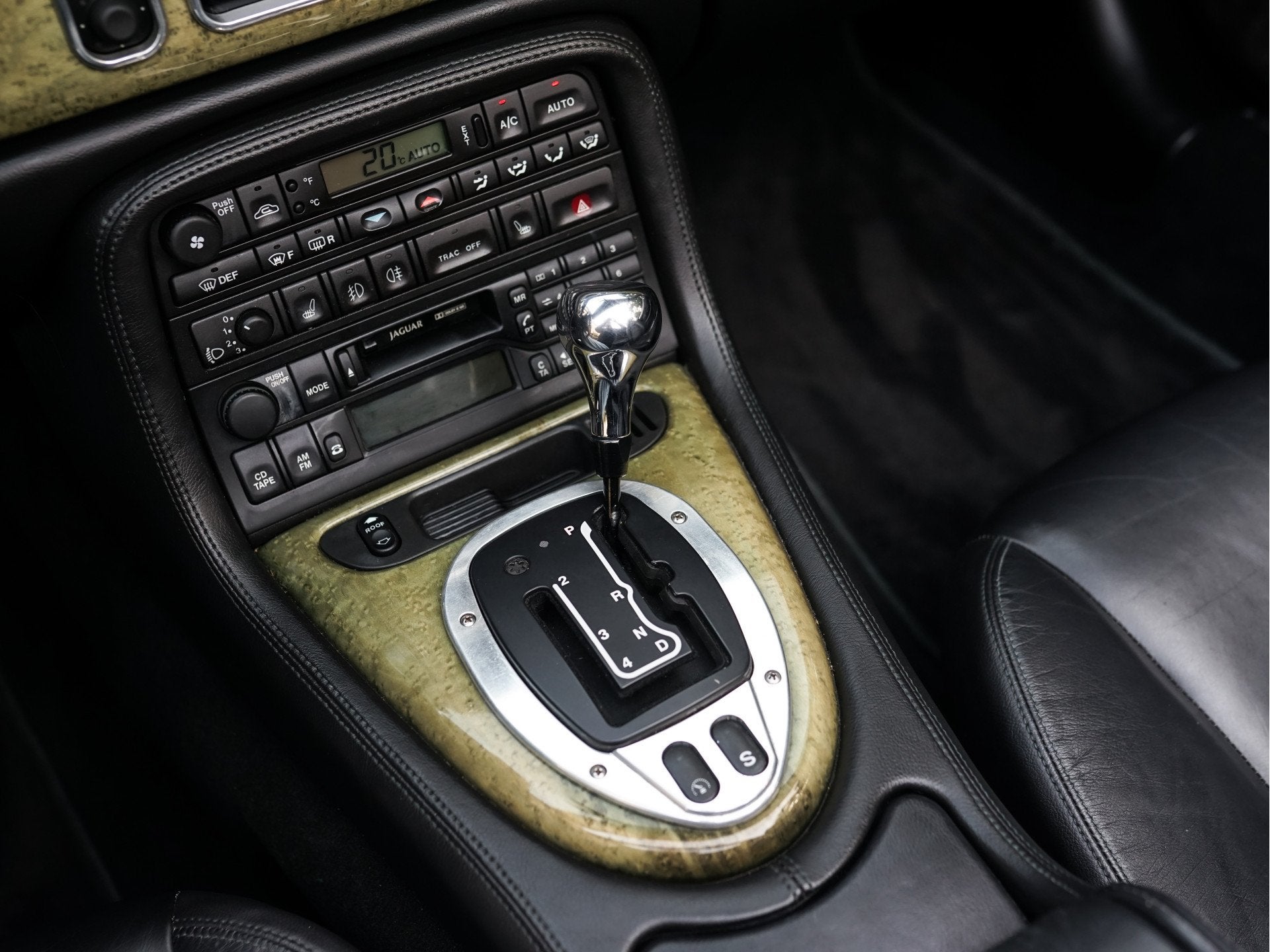 Jaguar XKR 4.0 V8 Convertible Supercharger l complete histor, foto 10