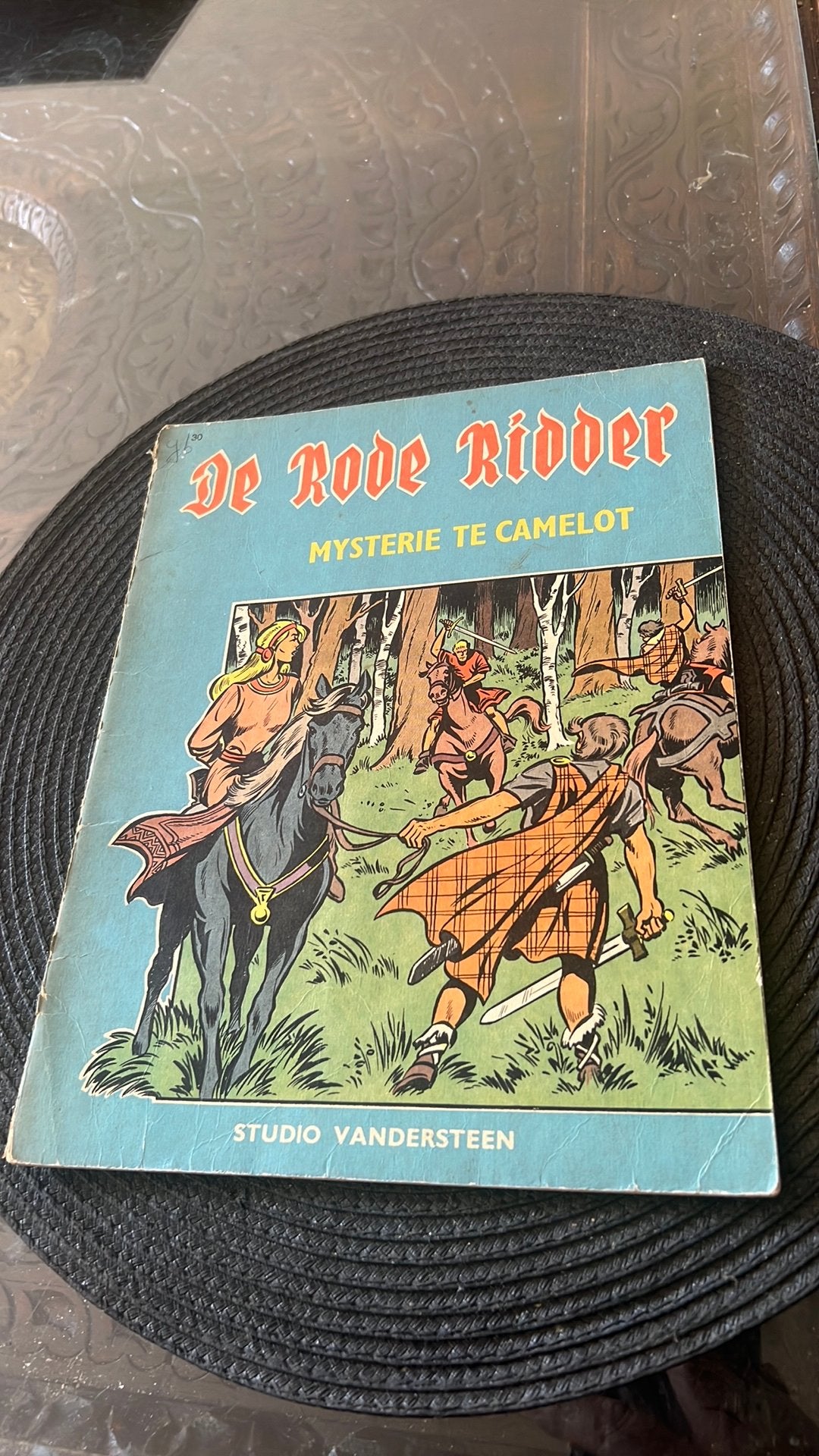 Rode ridder deel 30 / 1e druk / mysterie te camelot, Boeken, Eén stripboek, Ophalen of Verzenden, Gelezen