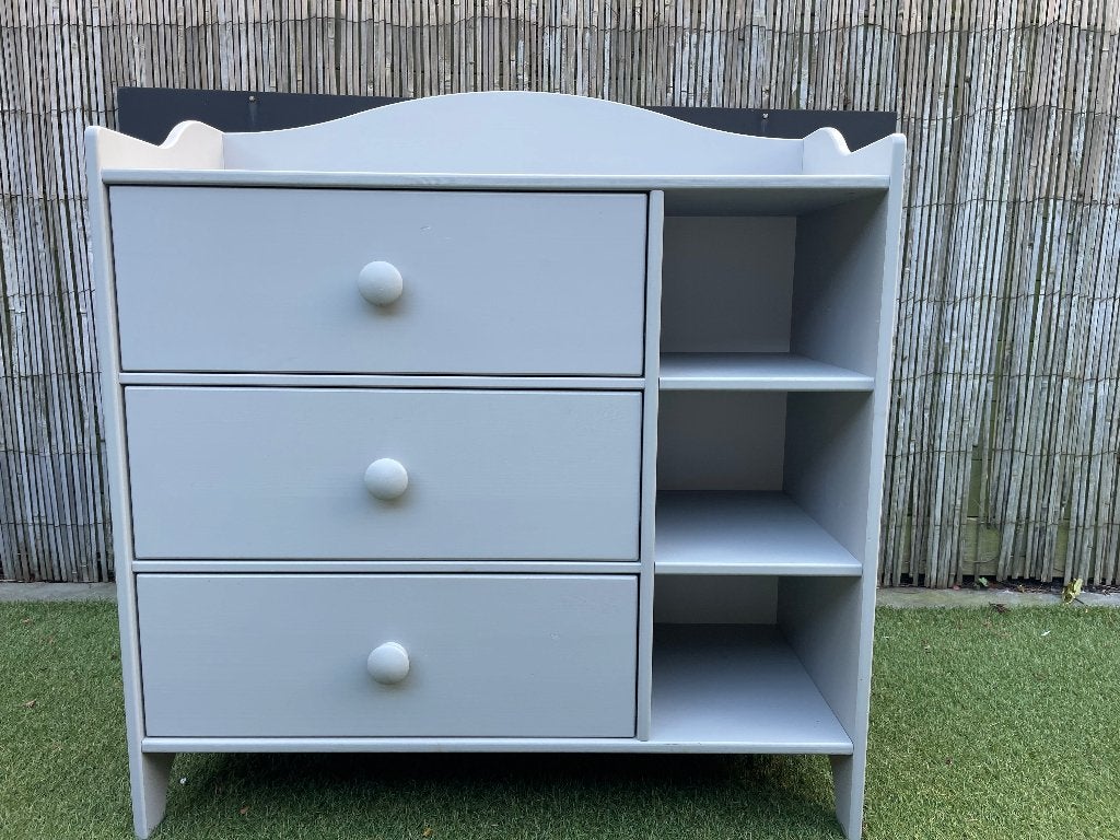 Grijze commode met lades en open vakken, Ophalen, Gebruikt, Kast, 50 tot 70 cm