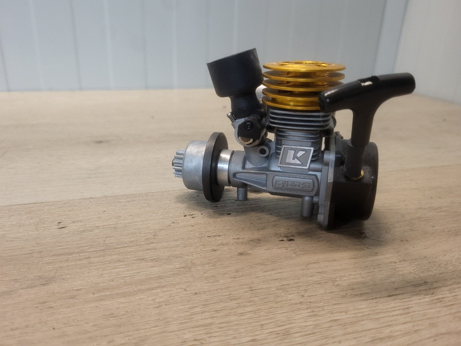nieuw kyosho nitro motortje, Nieuw, Ophalen of Verzenden, Onderdeel, Nitro