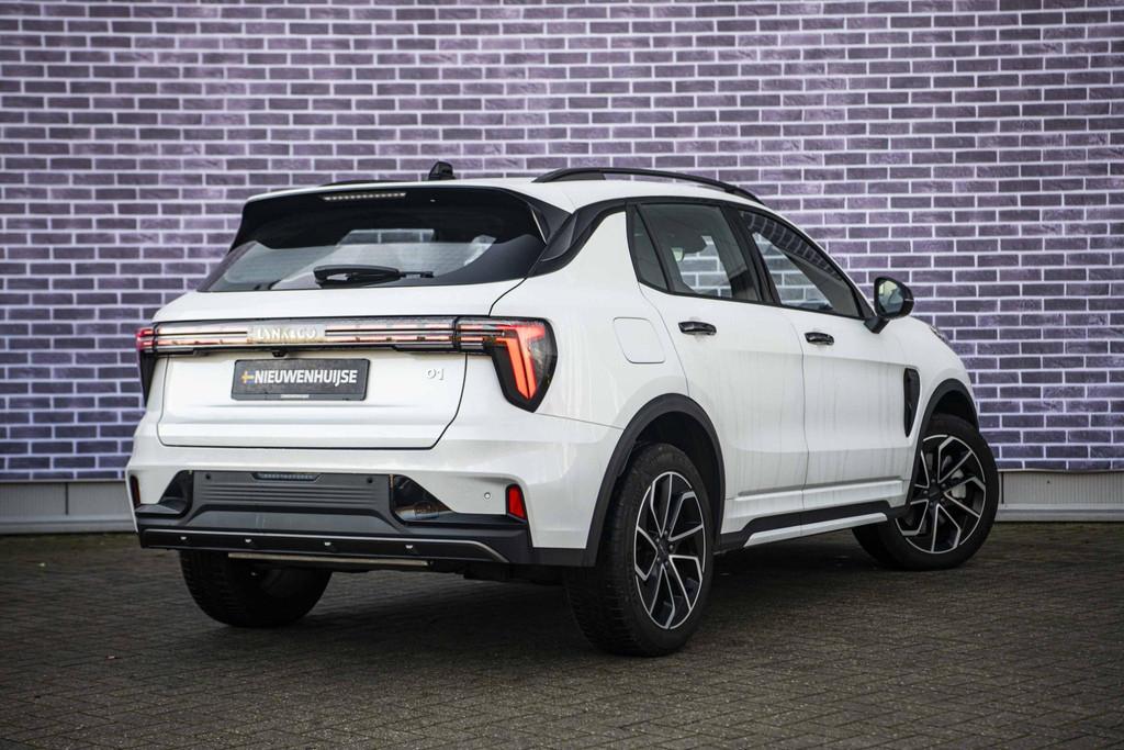 Lynk & Co 01 Plug-in Hybrid 1.5 Core | Adaptive cruise contr, 4 cilinders, Wit, Bedrijf, Hybride Elektrisch/Benzine