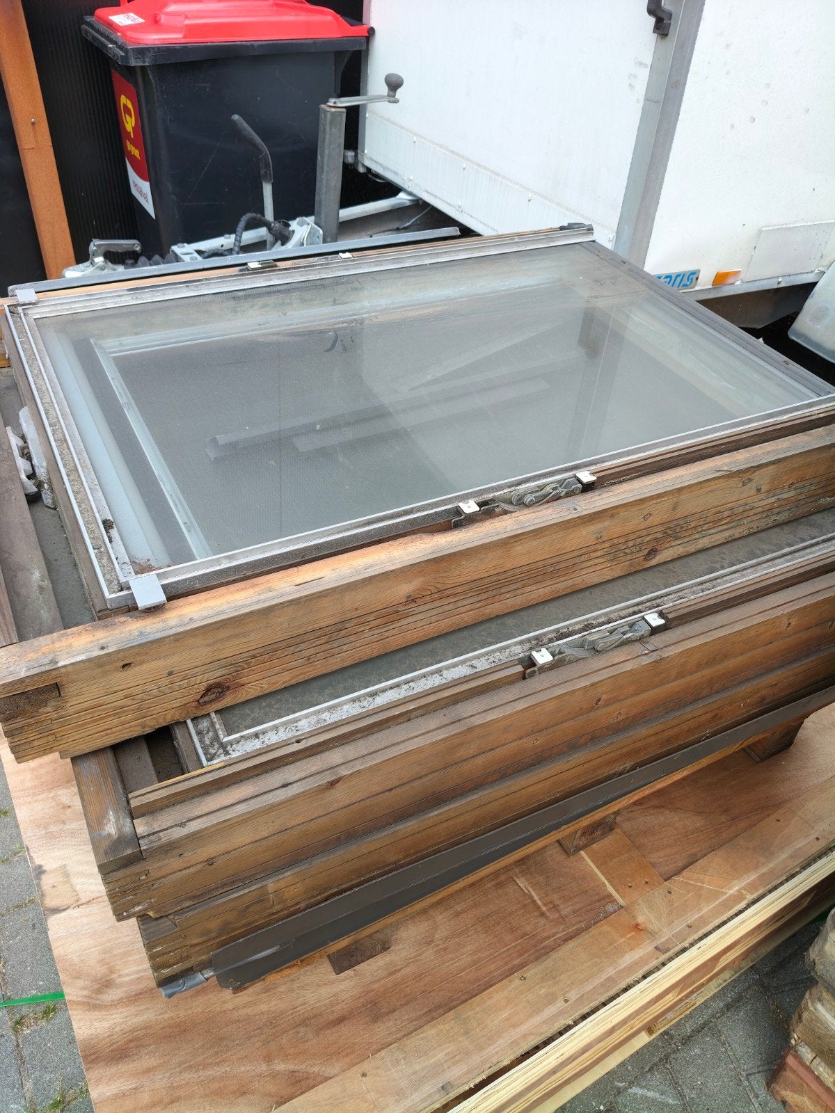Velux dakramen GRATIS, Ophalen, Zwart, Minder dan 5 m²