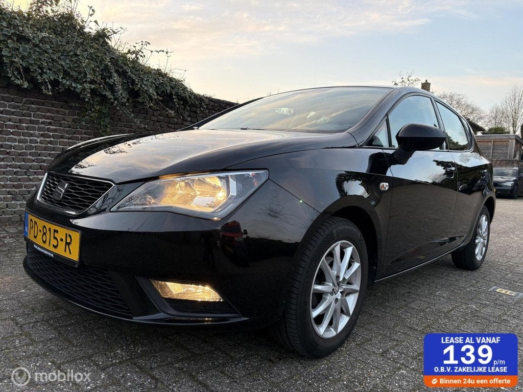 Seat Ibiza 1.0 TSI Style Navigatie /Cruise control / Nw. APK, Stof, 995 kg, Bedrijf, Handgeschakeld