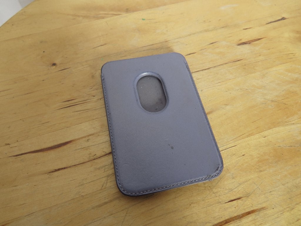 lila magnetische magsafe apple kaarthouder, Ophalen of Verzenden, Gebruikt, Paars, Overige merken