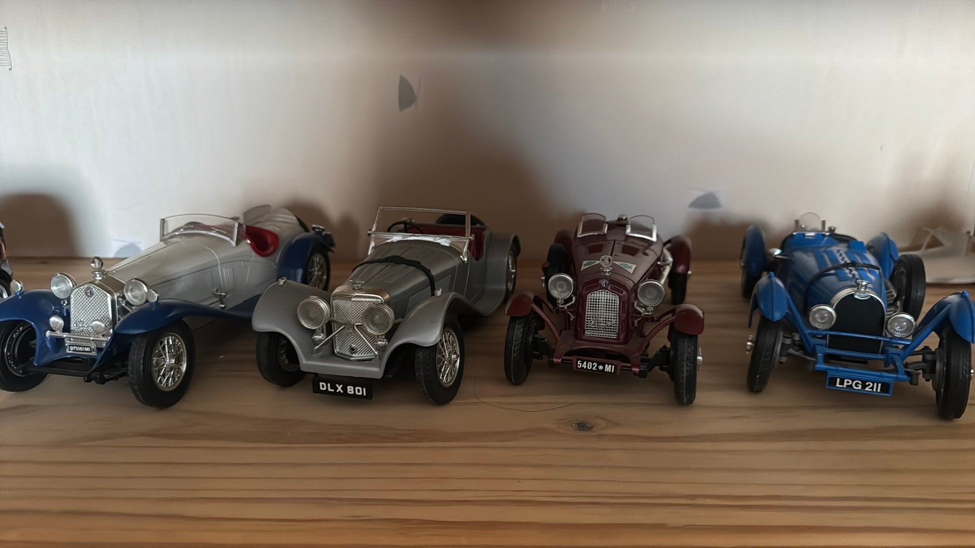 Modelauto’s, Hobby en Vrije tijd, Modelauto's | 1:18, Ophalen of Verzenden, Zo goed als nieuw, Auto