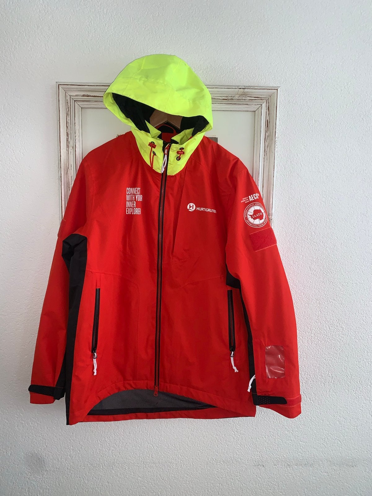 Hurtigruten Explorer jas - Maat M nieuw, Ophalen of Verzenden, Nieuw, Maat 48/50 (M), Rood