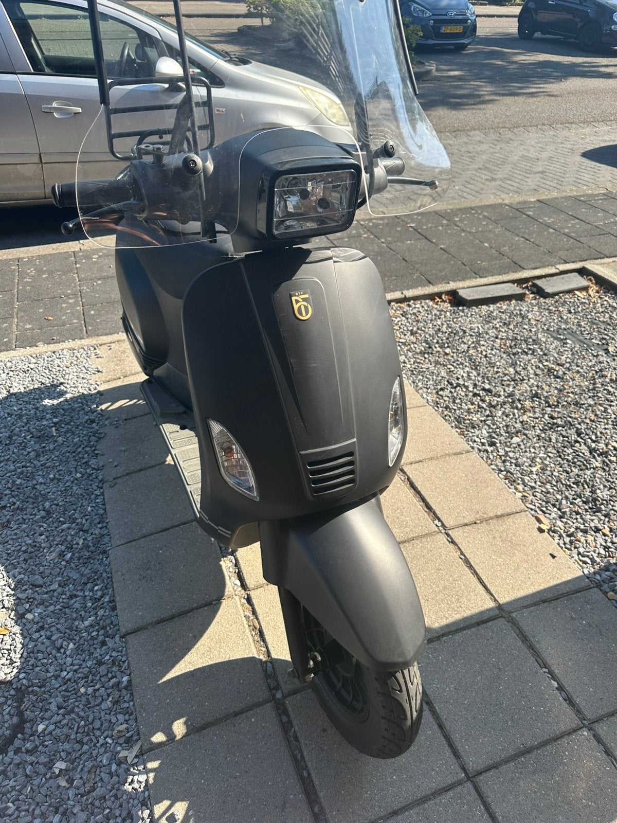 Scooter, Ophalen, Zo goed als nieuw, Benzine, Overige merken