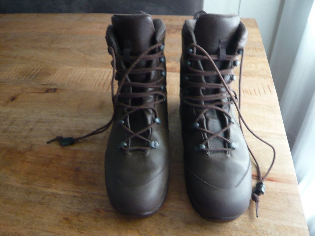 zeer netteHAIX wandel/bergschoenen mt 285B=44/44,5, Ophalen of Verzenden, Zo goed als nieuw, Schoenen
