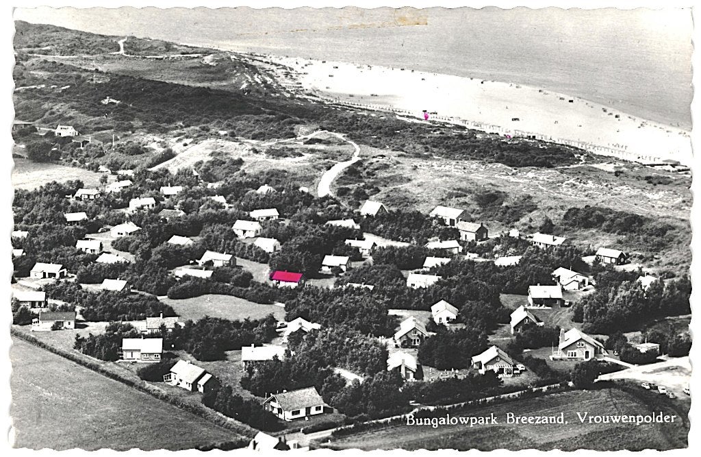 700305 Vrouwenpolder Zeeland 1970 Bungalow park Breezand