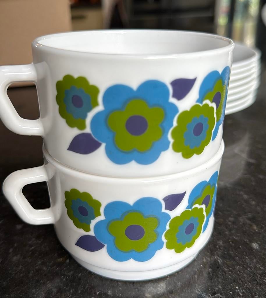 Vintage kleine soepkommen of koffiekoppen, Ophalen of Verzenden, Zo goed als nieuw, Kom(men), Overige stijlen