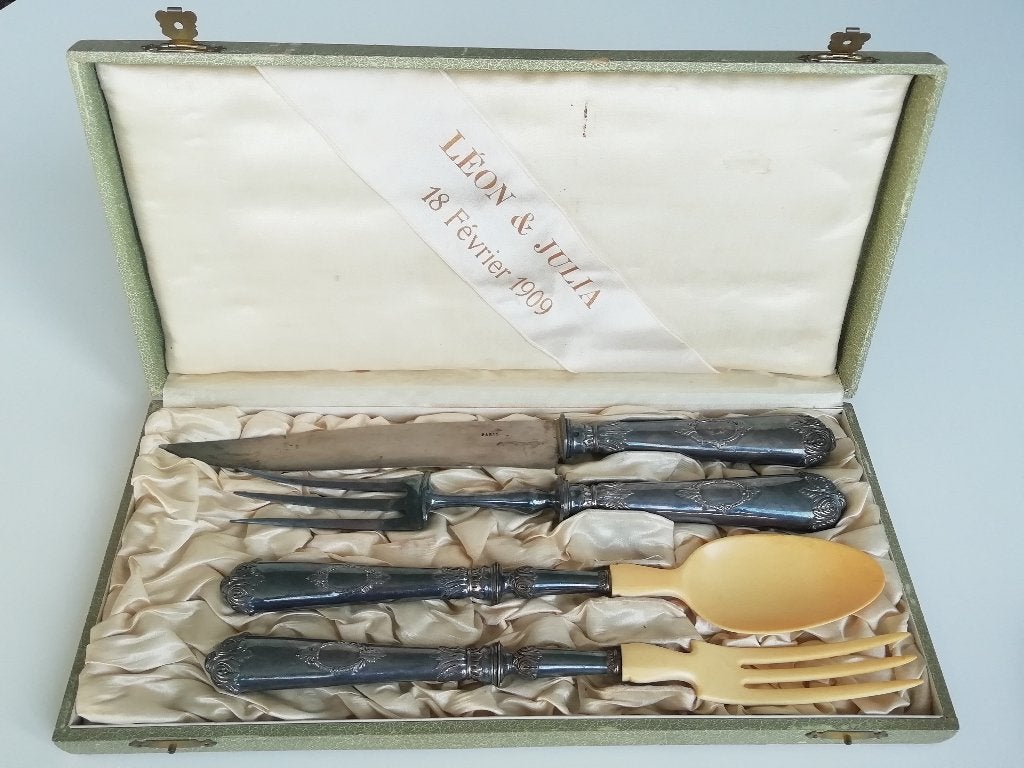 4-delige opdienset huwelijksgeschenk 1909 (.80 zilver), Antiek en Kunst, Ophalen