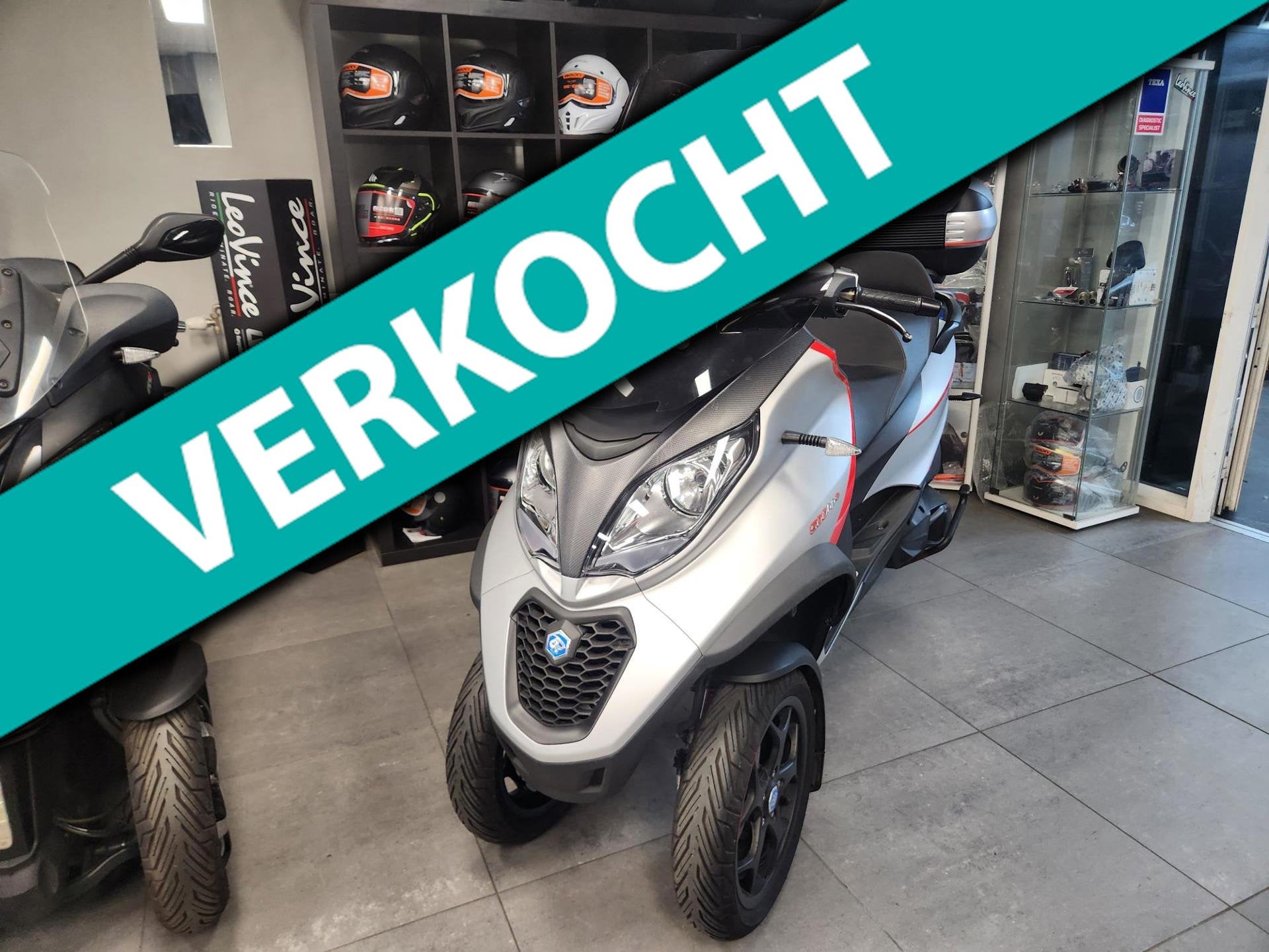 Piaggio MP3 500 HPE SPORT ADVANCED 2022 AKRAPOVIC RIJKLAAR, Bedrijf, Overig, Mauritslaan, 110
6161HZ  GELEEN, NL, Info@motorstorelimburg.nl
