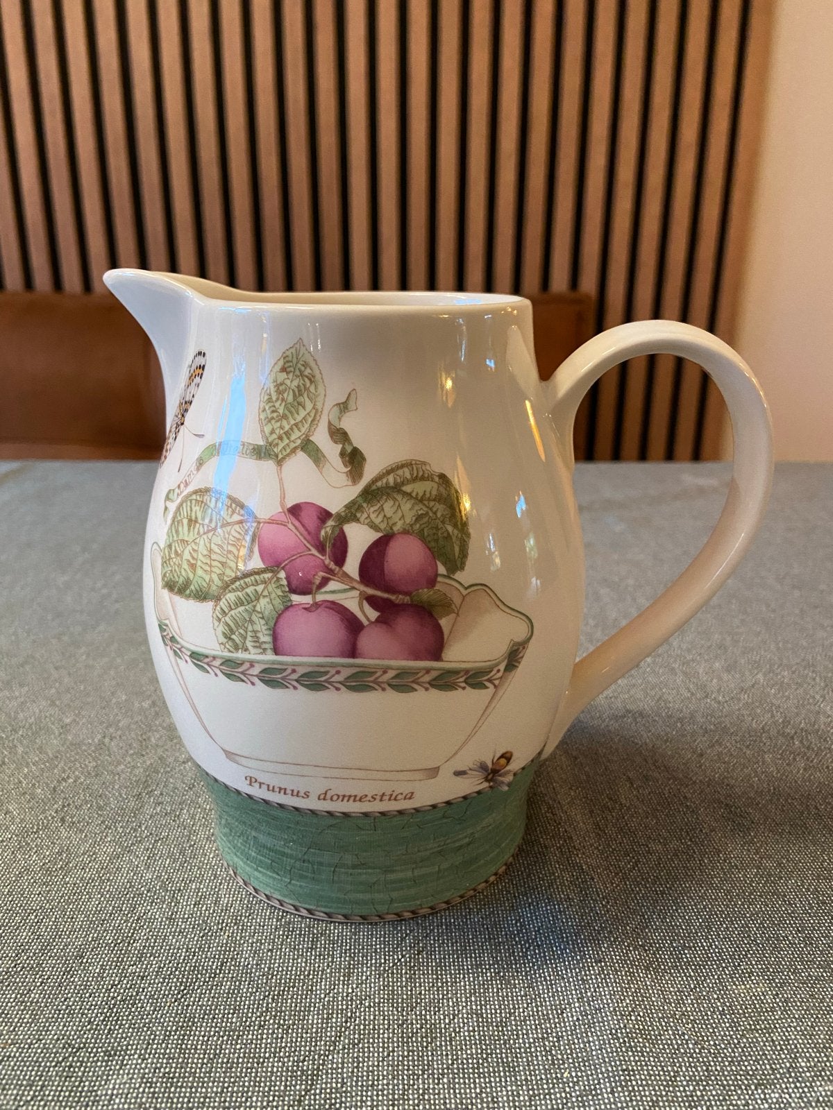 Wedgwood Sarah's Garden Waterkan, Ophalen