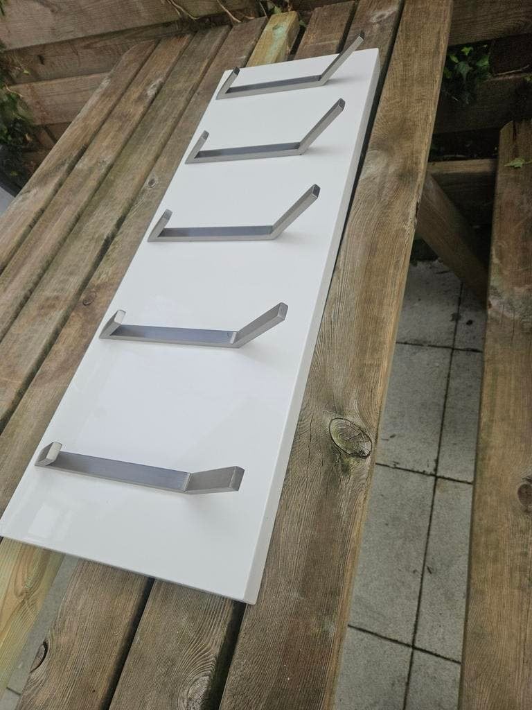 Wandkapstok breed hoogglans wit met 10 RVS haken nieuw., Huis en Inrichting, Wandkapstok, Nieuw, Ophalen of Verzenden, Minder dan 100 cm