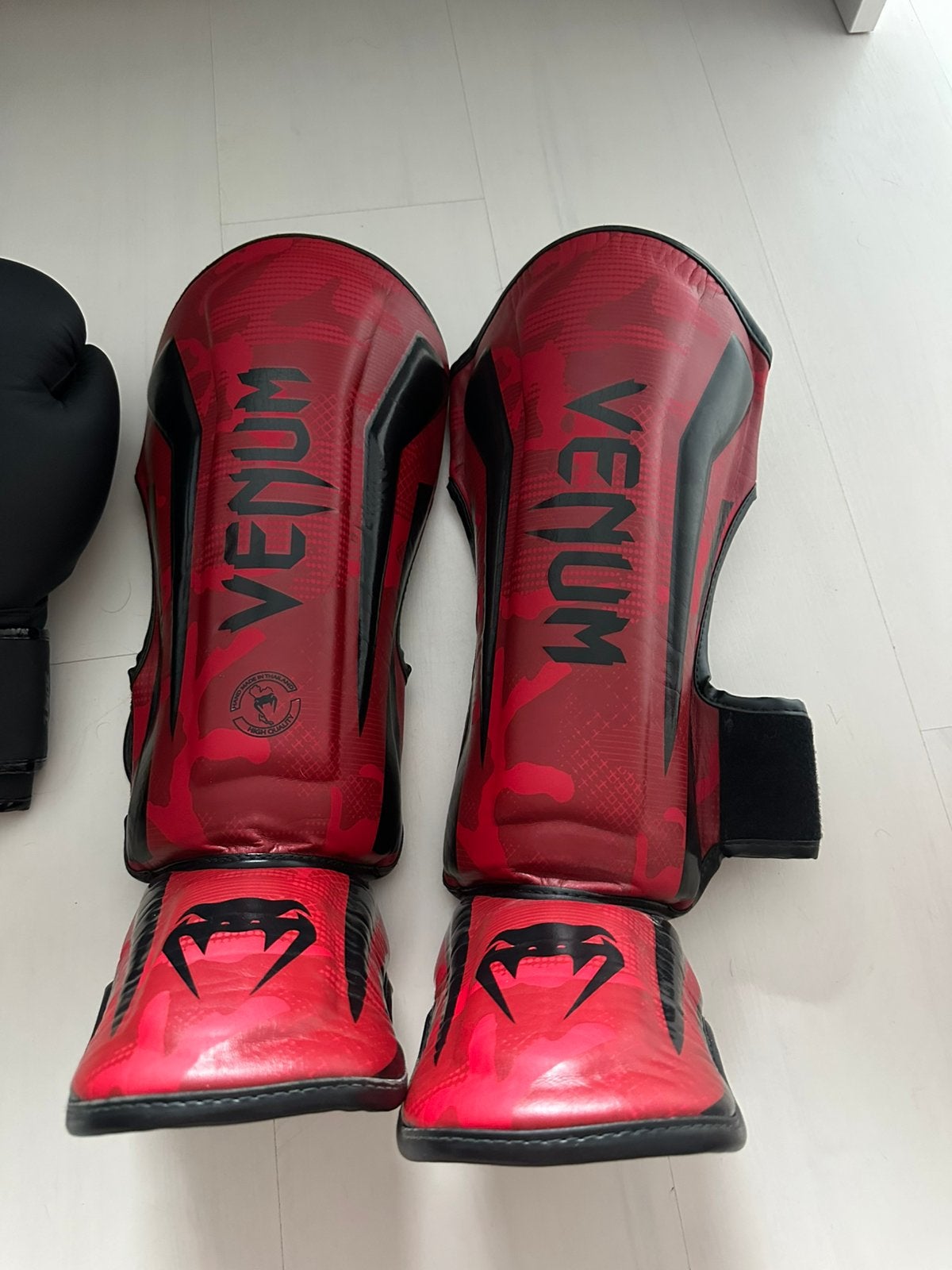 Venum been beschermers, Sport en Fitness, Vechtsporten en Zelfverdediging, Ophalen of Verzenden, Zo goed als nieuw, Overige