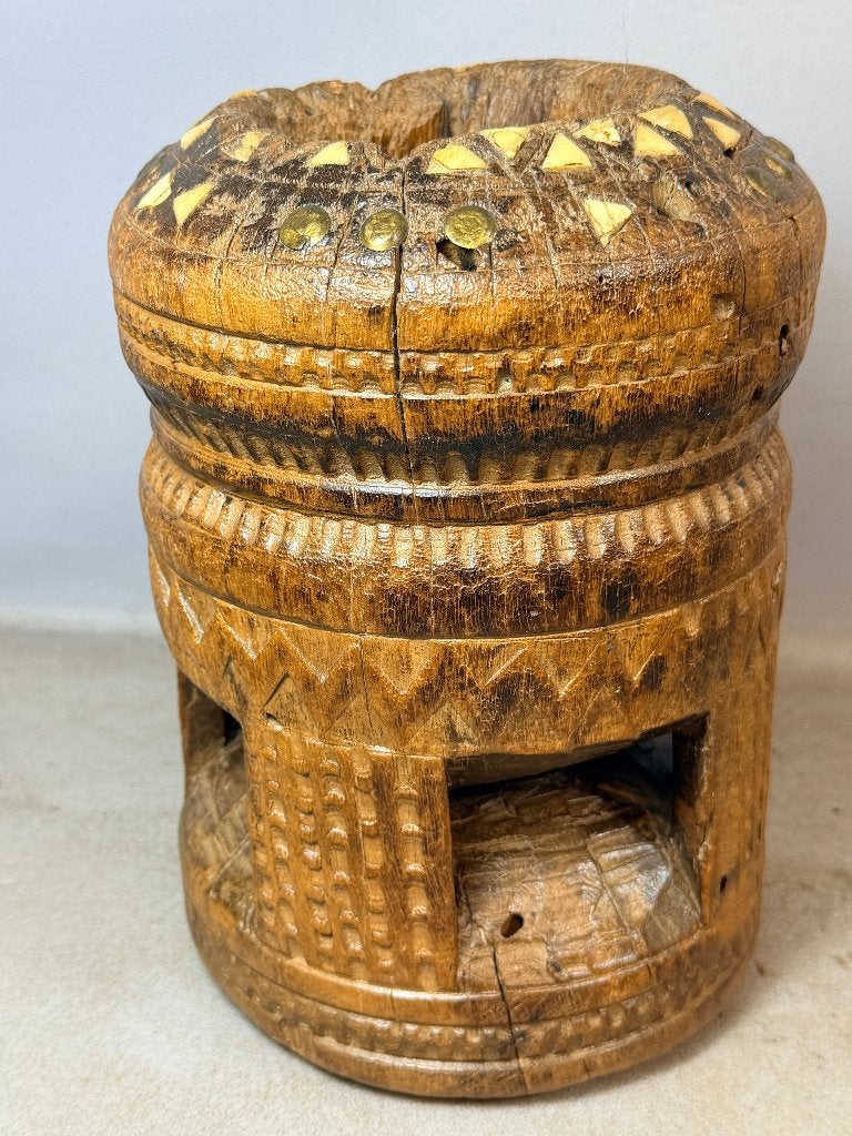 260718 - Very old Afrikaans wooden KUBA medicine mortar, Ophalen of Verzenden