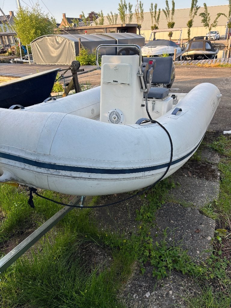 Plakkervrije Capelli Tempest 360 rib met Tohatsu 9.8pk, Gebruikt, Inclusief motor, Ophalen, Polyester/glasvezel
